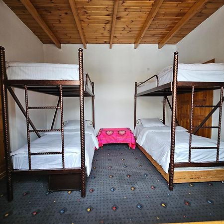 Sim-Sim Hostel & Backpackers Samarkand Esterno foto