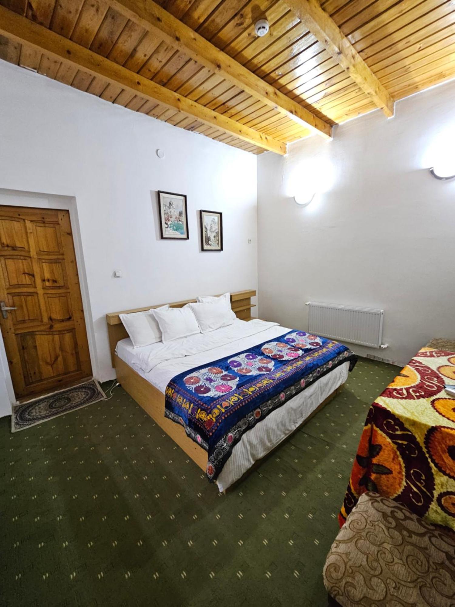 Sim-Sim Hostel & Backpackers Samarkand Esterno foto
